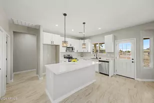 10364 W Mission Dr, Arizona City, AZ 85123 - Photo 8