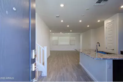 1087 E Chapman Drive, Chandler, AZ 85286 - Photo 2