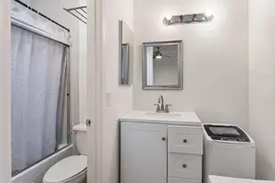 82 W Raven Dr, Chandler, AZ 85286 - Photo 48