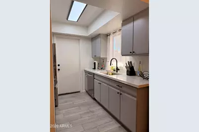 2554 W Kathleen Road, Phoenix, AZ 85023 - Photo 10