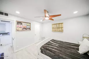 7625 E Camelback Rd, Scottsdale, AZ 85251 - Photo 8