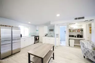 7625 E Camelback Rd, Scottsdale, AZ 85251 - Photo 6