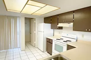 19601 N 7th St, Phoenix, AZ 85024 - Photo 2