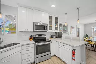 3132 N 15th Ave, Phoenix, AZ 85015 - Photo 8