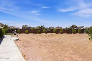 1923 W Summer Ln, San Tan Valley, AZ 85144 - Photo 68