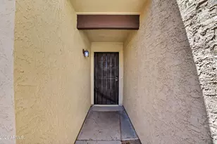 517 W Duke Dr, Tempe, AZ 85283 - Photo 8