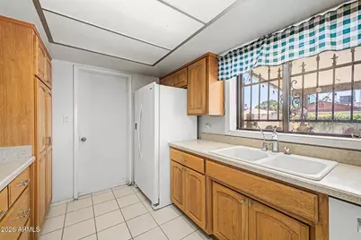 2403 E Del Rio Drive, Tempe, AZ 85282 - Photo 22