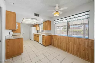 2403 E Del Rio Dr, Tempe, AZ 85282 - Photo 20