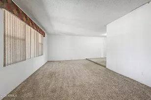 2403 E Del Rio Dr, Tempe, AZ 85282 - Photo 10