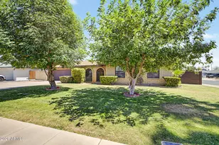 2403 E Del Rio Dr, Tempe, AZ 85282 - Photo 4