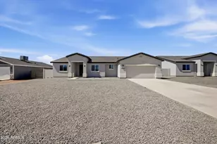 9642 E Boise St, Mesa, AZ 85207 - Photo 1