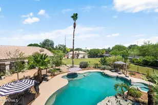 370 S Equestrian Ct, Gilbert, AZ 85296 - Photo 70