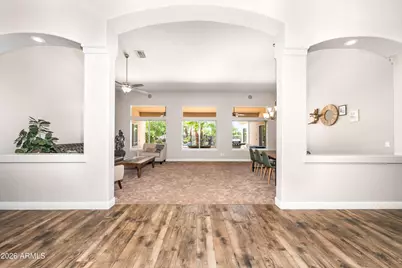 370 S Equestrian Court, Gilbert, AZ 85296 - Photo 14