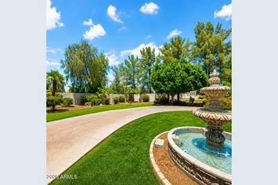 370 S Equestrian Court, Gilbert, AZ 85296 - Photo 8
