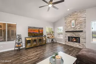 370 S Equestrian Ct, Gilbert, AZ 85296 - Photo 32