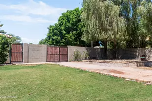 370 S Equestrian Ct, Gilbert, AZ 85296 - Photo 94