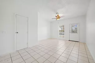 3406 W Julie Dr, Phoenix, AZ 85027 - Photo 8
