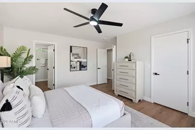 810 E Ross Avenue, Phoenix, AZ 85024 - Photo 12