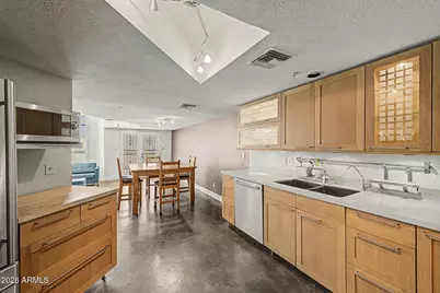 21 W Pasadena Avenue #5, Phoenix, AZ 85013 - Photo 10