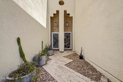 21 W Pasadena Avenue #5, Phoenix, AZ 85013 - Photo 4