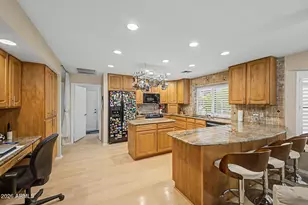 9146 W Oraibi Dr, Peoria, AZ 85382 - Photo 16