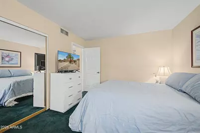9146 W Oraibi Drive, Peoria, AZ 85382 - Photo 32