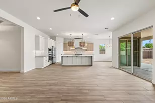 7331 W Lisbon Ln, Peoria, AZ 85381 - Photo 14