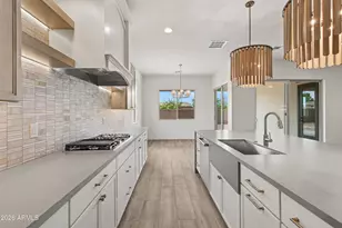 7331 W Lisbon Ln, Peoria, AZ 85381 - Photo 10