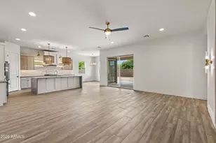 7331 W Lisbon Ln, Peoria, AZ 85381 - Photo 8