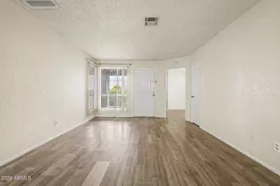 10807 W Northern Ave, Glendale, AZ 85307 - Photo 6