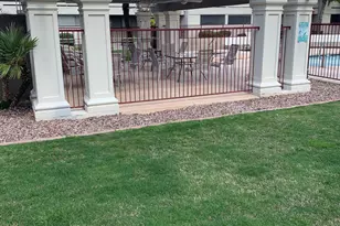 3301 E Earll Dr, Phoenix, AZ 85018 - Photo 10