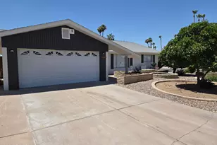 3555 W Acoma Dr, Phoenix, AZ 85053 - Photo 4