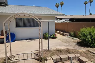 3555 W Acoma Dr, Phoenix, AZ 85053 - Photo 38