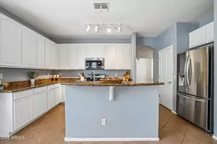 12172 N 150th Ln, Surprise, AZ 85379 - Photo 18