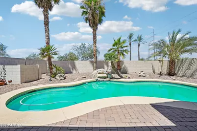 12172 N 150th Lane, Surprise, AZ 85379 - Photo 10