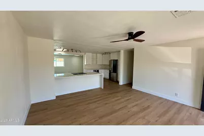 2507 W Corrine Drive, Phoenix, AZ 85029 - Photo 2