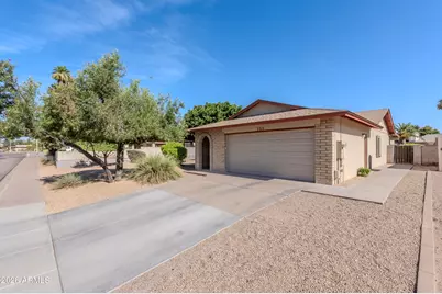 2315 W Sagebrush Drive, Chandler, AZ 85224 - Photo 2