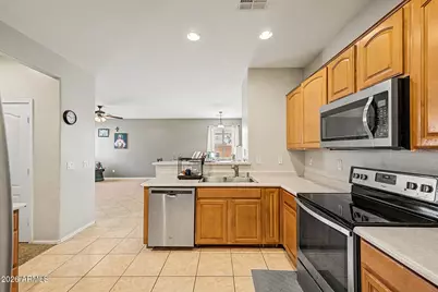 6824 S 68th Drive, Laveen, AZ 85339 - Photo 4
