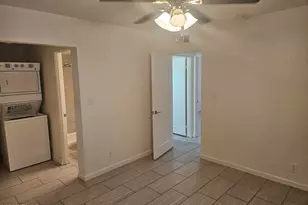 2340 N 46th St, Phoenix, AZ 85008 - Photo 10