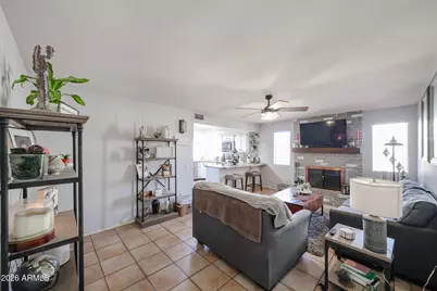 5126 W Mercer Lane, Glendale, AZ 85304 - Photo 8