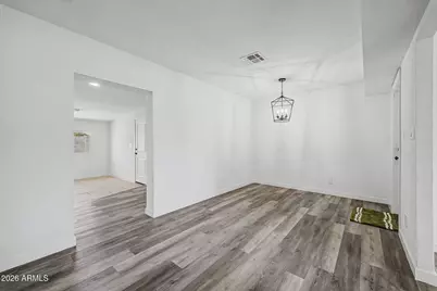 3030 N 64th Drive, Phoenix, AZ 85033 - Photo 8