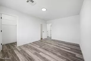 3030 N 64th Dr, Phoenix, AZ 85033 - Photo 22