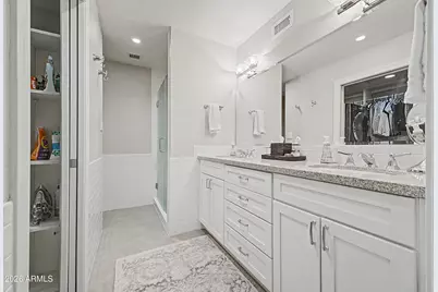 5221 N 24th Street #206, Phoenix, AZ 85016 - Photo 20