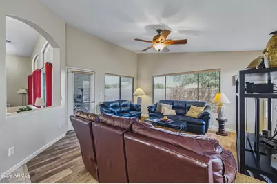43500 W Hillman Drive, Maricopa, AZ 85138 - Photo 14