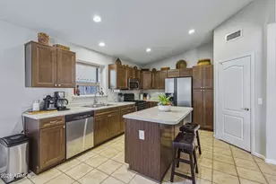 43500 W Hillman Dr, Maricopa, AZ 85138 - Photo 20