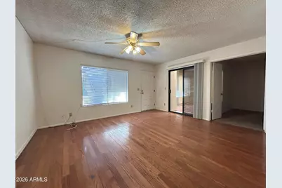 1432 W Emerald Avenue #Unit 4, Mesa, AZ 85202 - Photo 2
