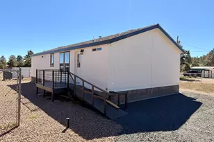 2122 Meadow Ln, Overgaard, AZ 85933 - Photo 4