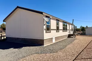 2122 Meadow Ln, Overgaard, AZ 85933 - Photo 2