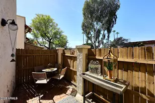 8819 N 12th Pl, Phoenix, AZ 85020 - Photo 18