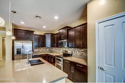 3114 E Franklin Avenue, Gilbert, AZ 85295 - Photo 6